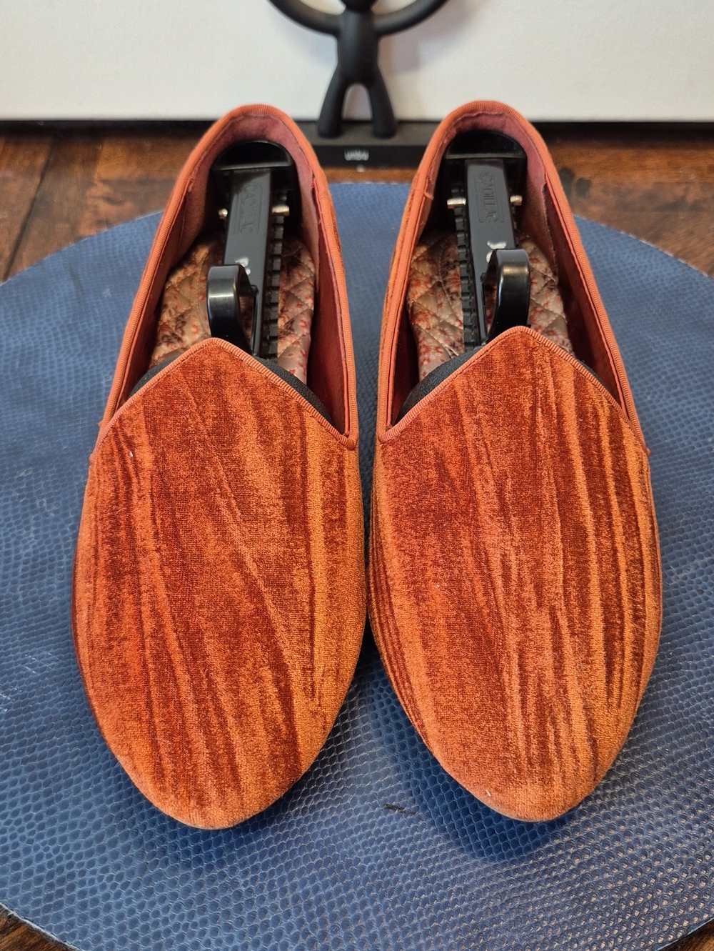 Birdies "Heron" Womens Velvet Slip-On Ballet Loafers - Rust Orange sz.8 (#3029D)
